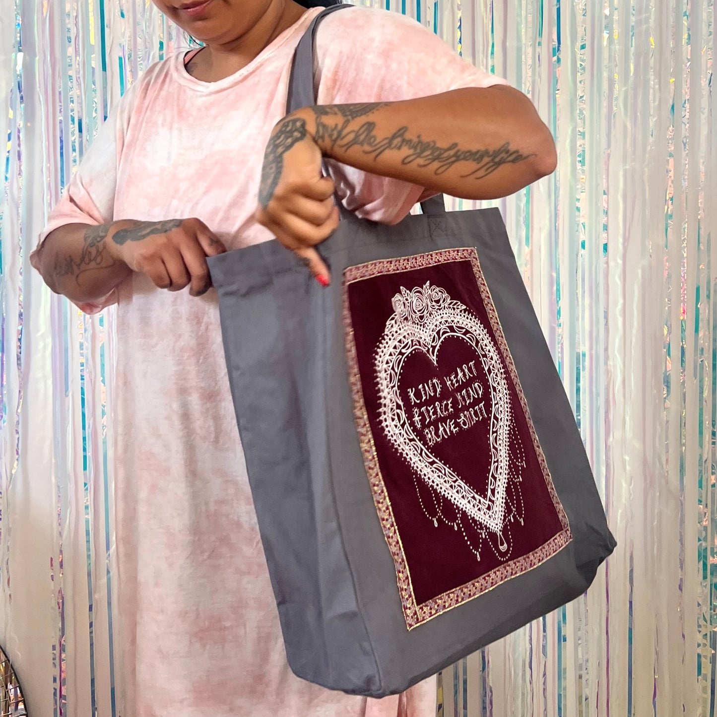 kind heart, fierce mind, brave spirit tote bag - burgundy
