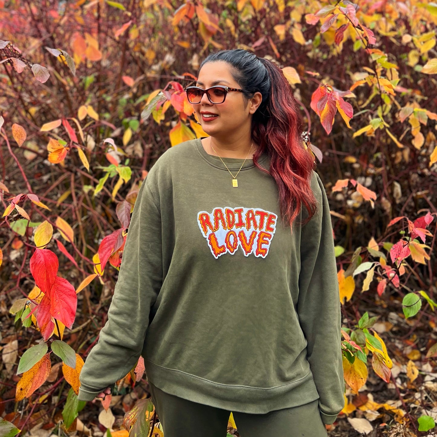 radiate love embroidered sweatshirt - khaki green