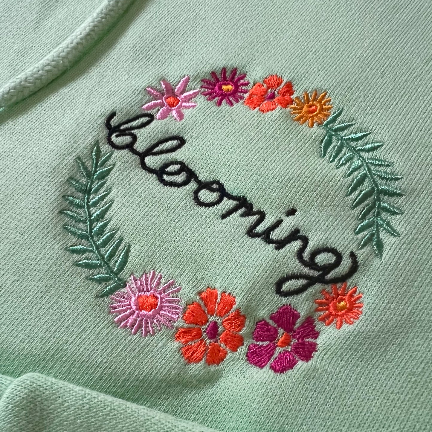 blooming embroidered hoodie - mint
