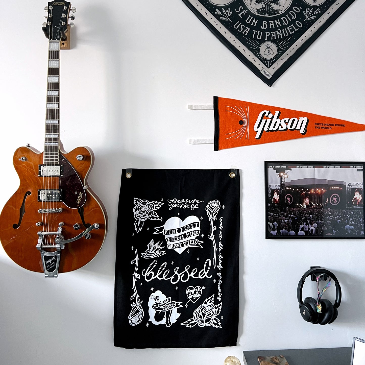 tattoo flash wall hanging - black