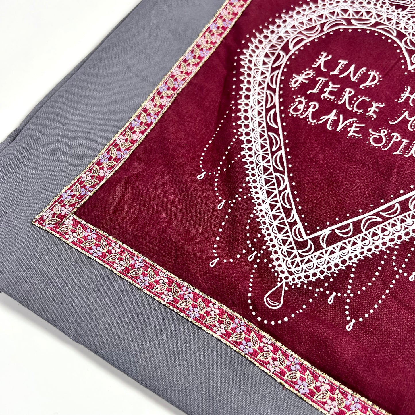 kind heart, fierce mind, brave spirit tote bag - burgundy