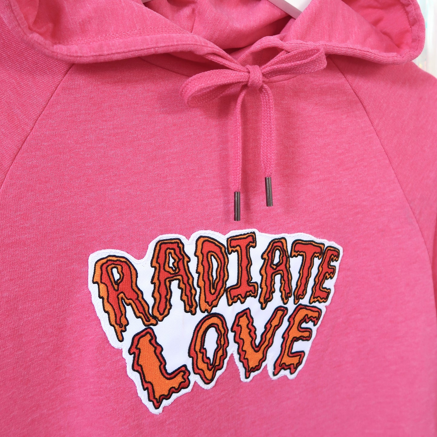 radiate love embroidered hoodie - pink