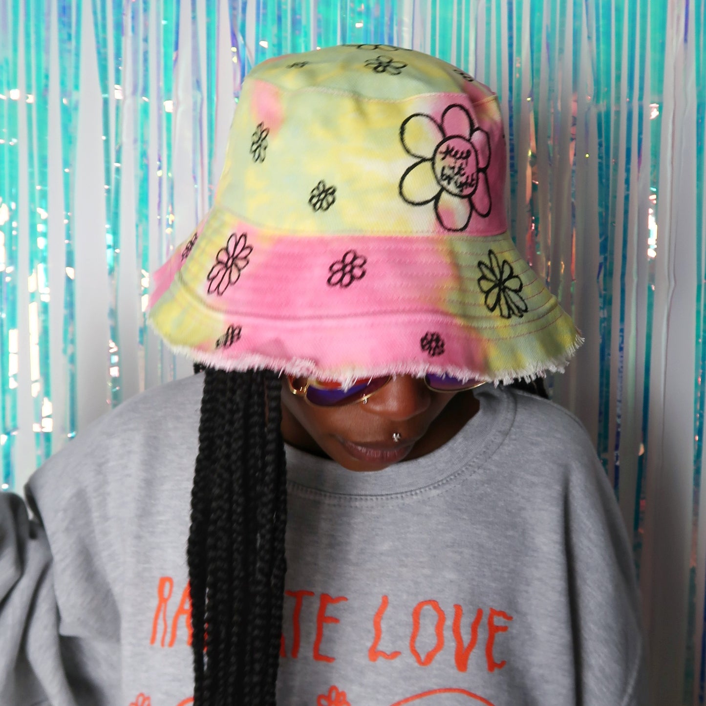 hippie heart bucket hat - tie dye