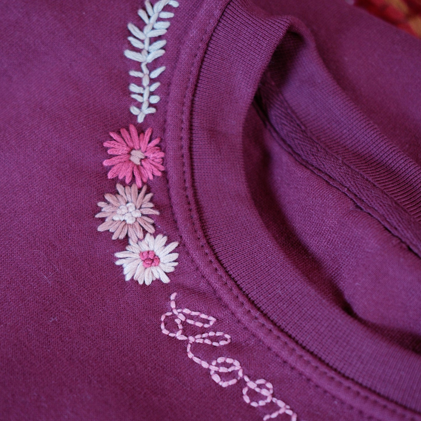 blooming hand-embroidered sweatshirt - burgundy