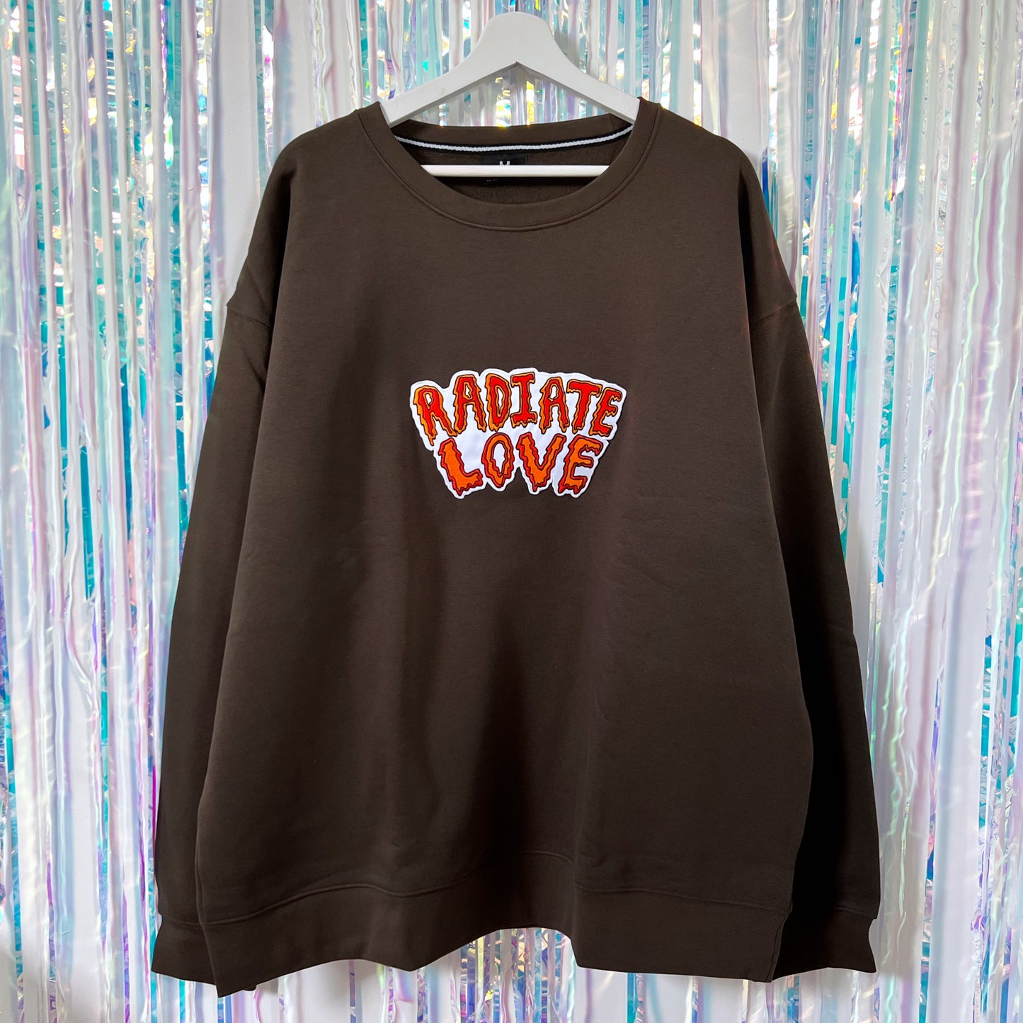 radiate love embroidered sweatshirt - khaki green