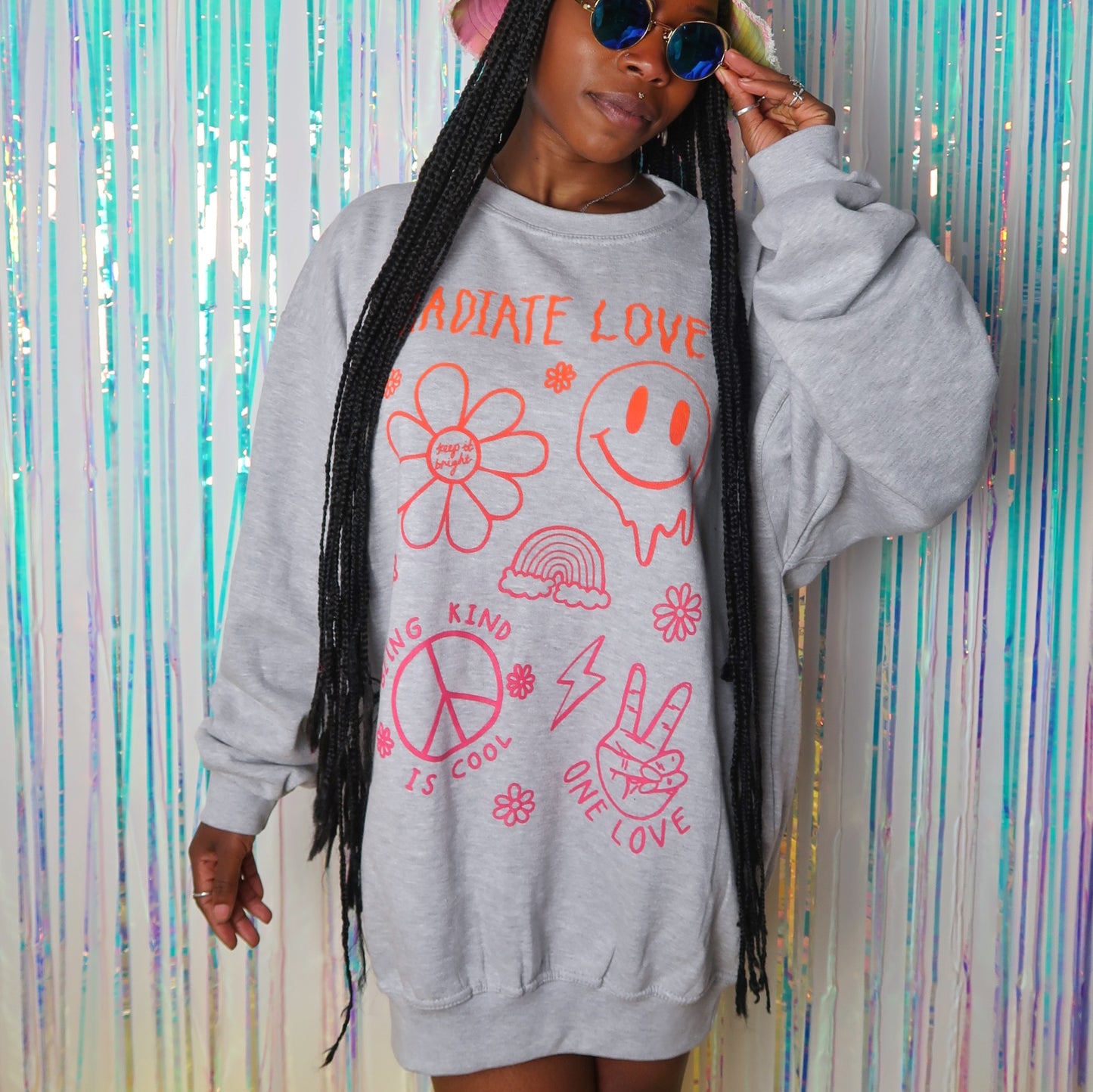 hippie heart sweatshirt - light grey