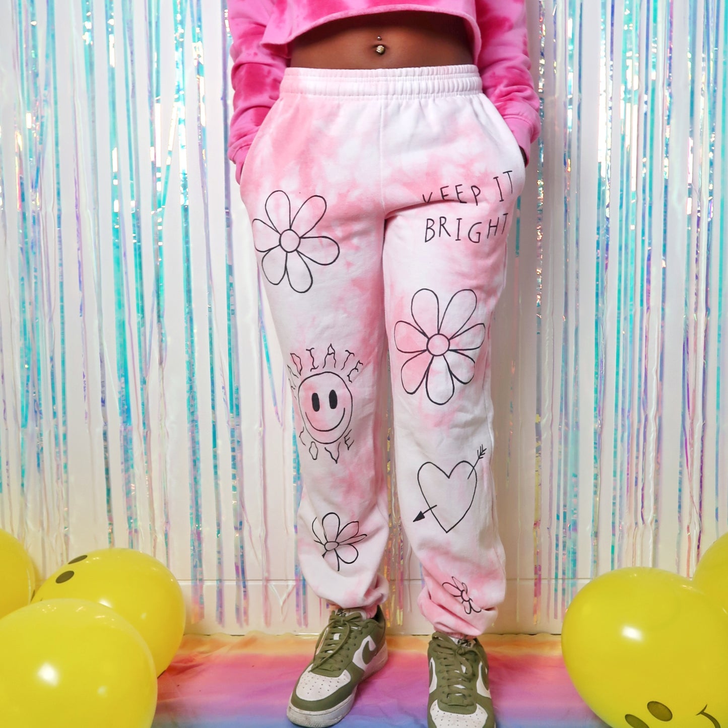 hippie heart tie dye lounge pants - pink
