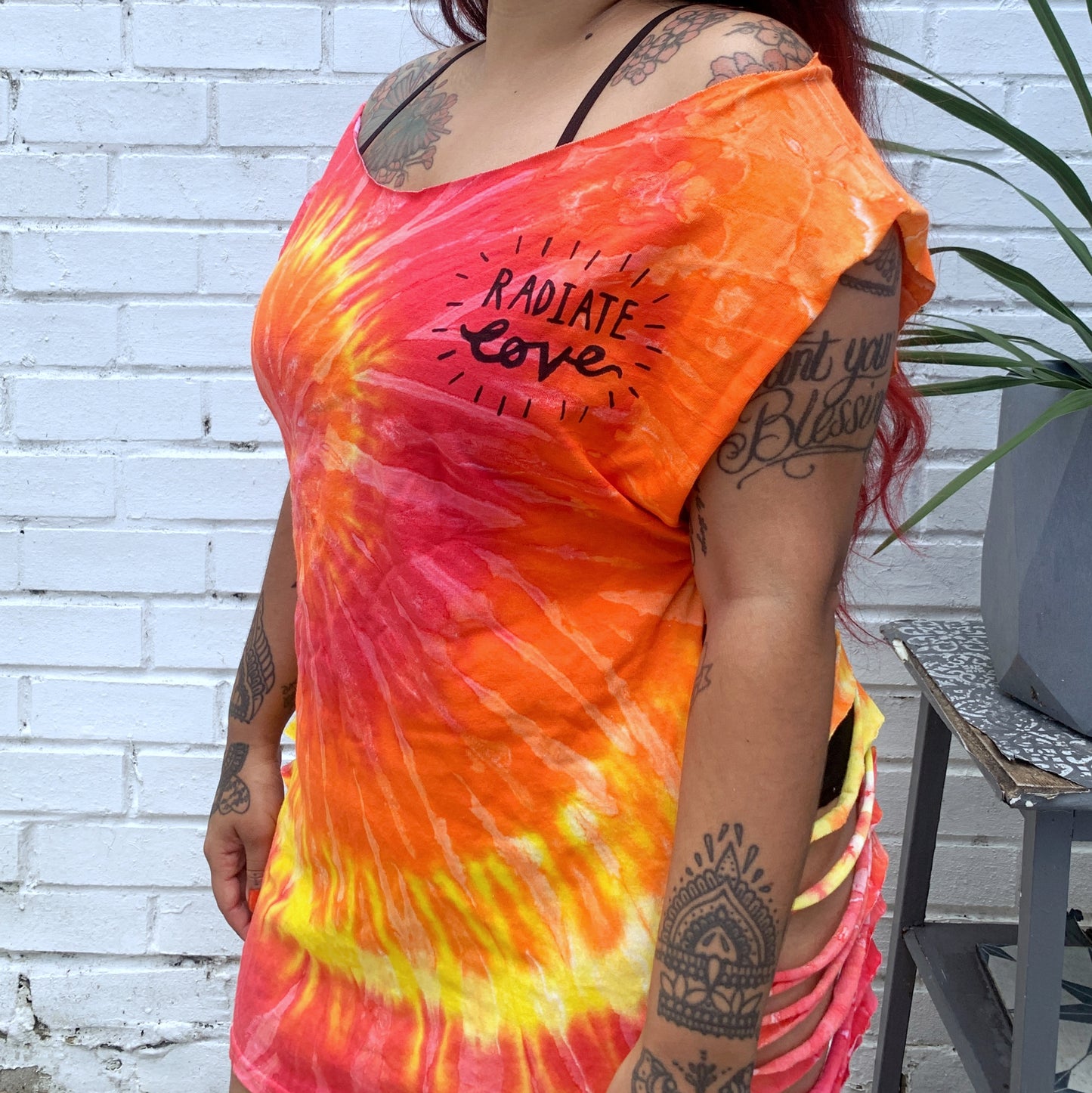 radiate love tie-dye side slash dress