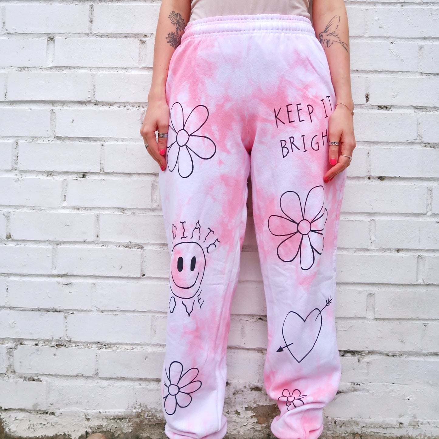hippie heart tie dye lounge pants - pink
