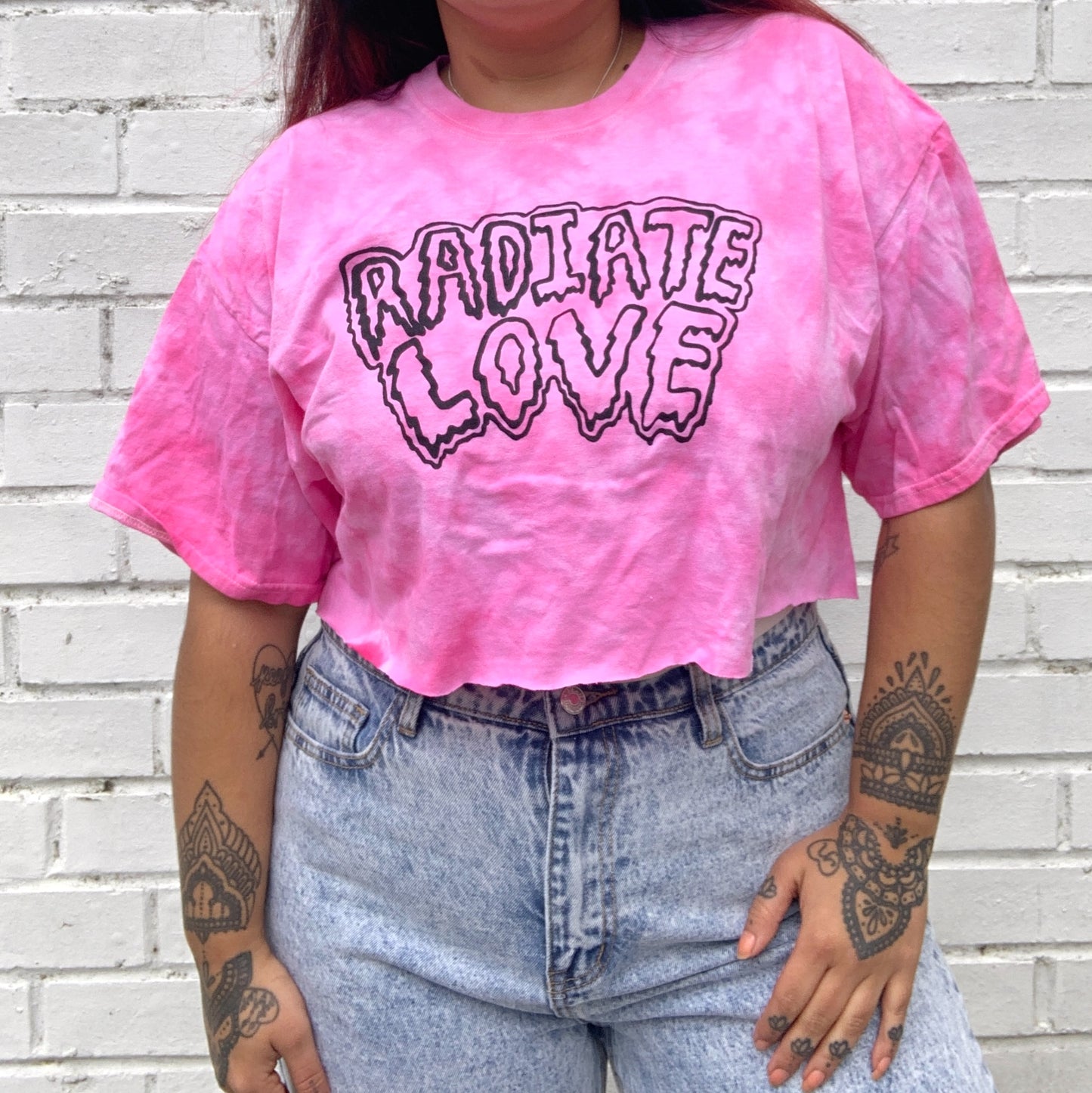 radiate love tie-dye crop top - pink