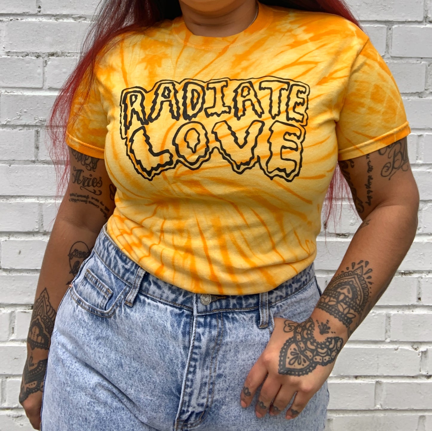 radiate love tie-dye t-shirt / crop top - yellow