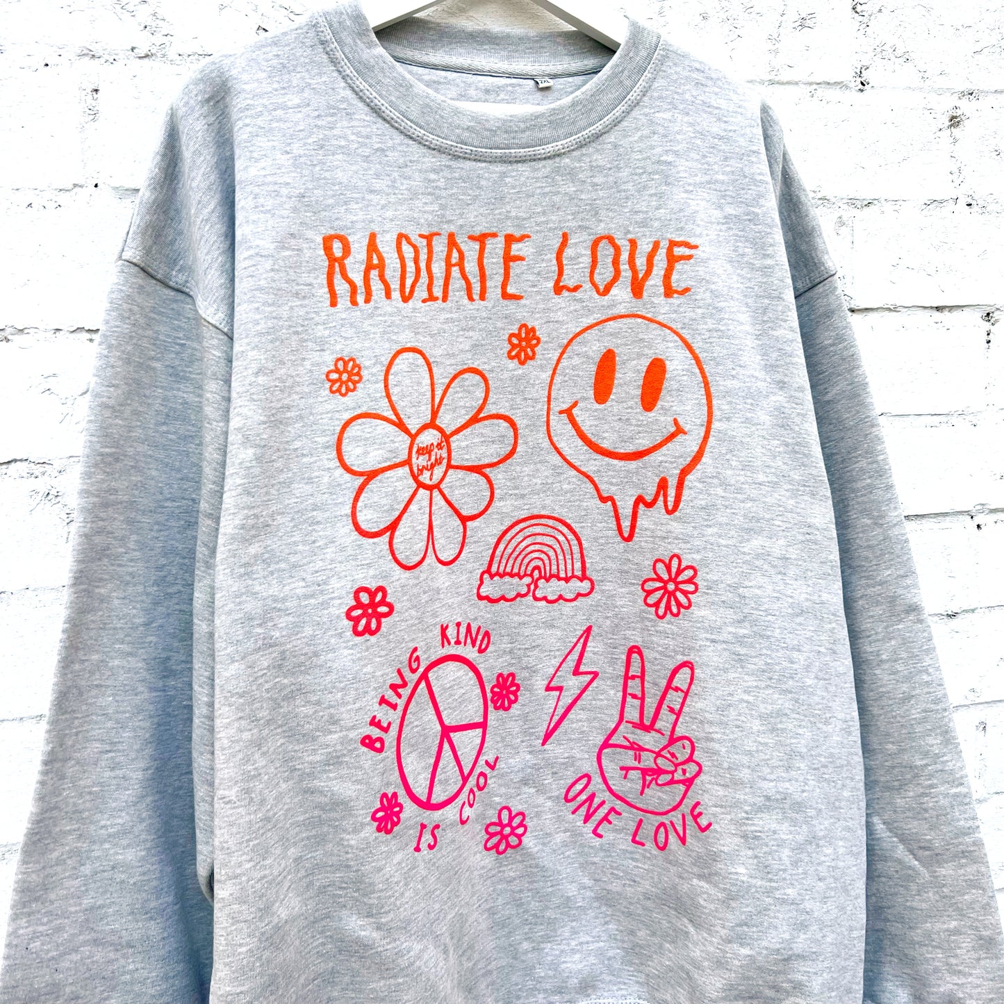 hippie heart sweatshirt - light grey