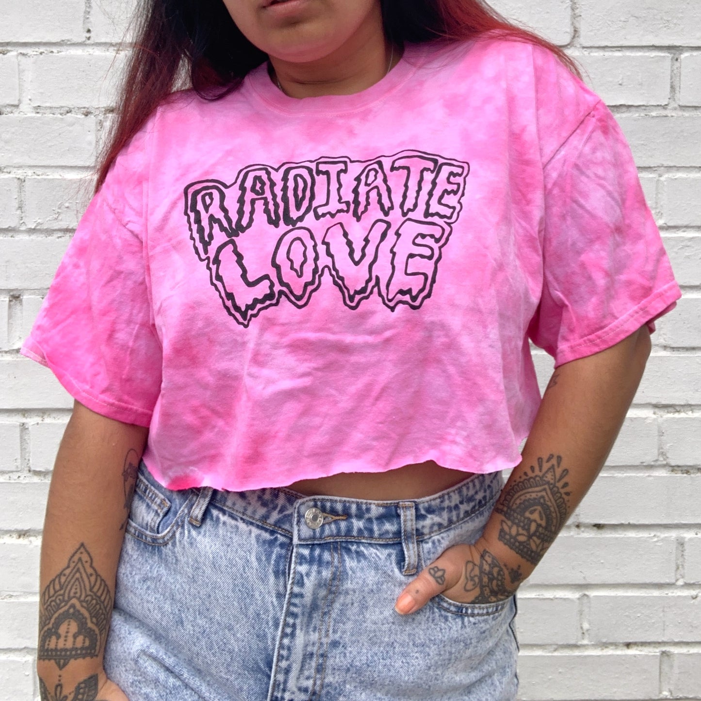 radiate love tie-dye crop top - pink