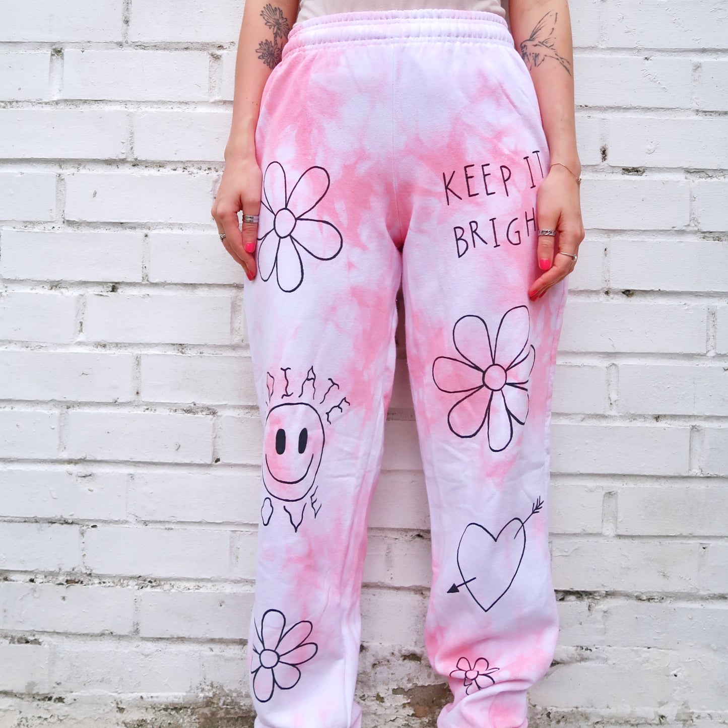 hippie heart tie dye lounge pants - pink