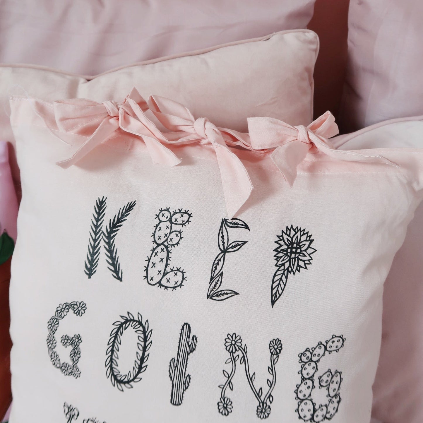 keep going, keep growing cushion