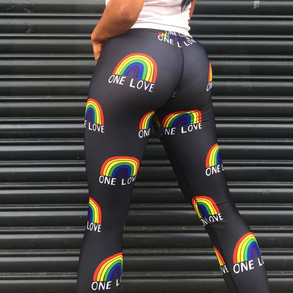 one love deluxe leggings - all over rainbow print legging – Keep It Bright
