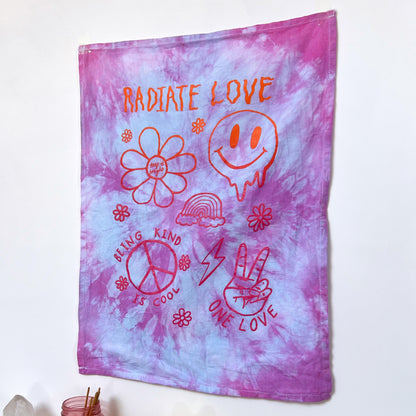 hippie heart tie dye wall hanging - daydream