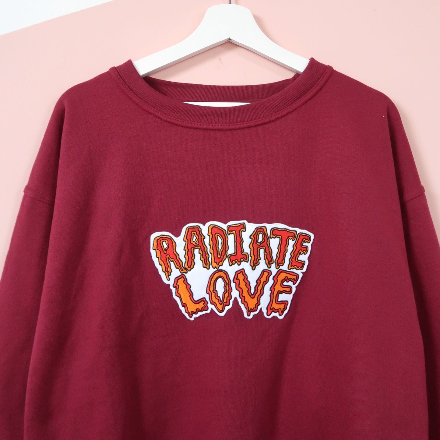 radiate love embroidered sweatshirt - burgundy