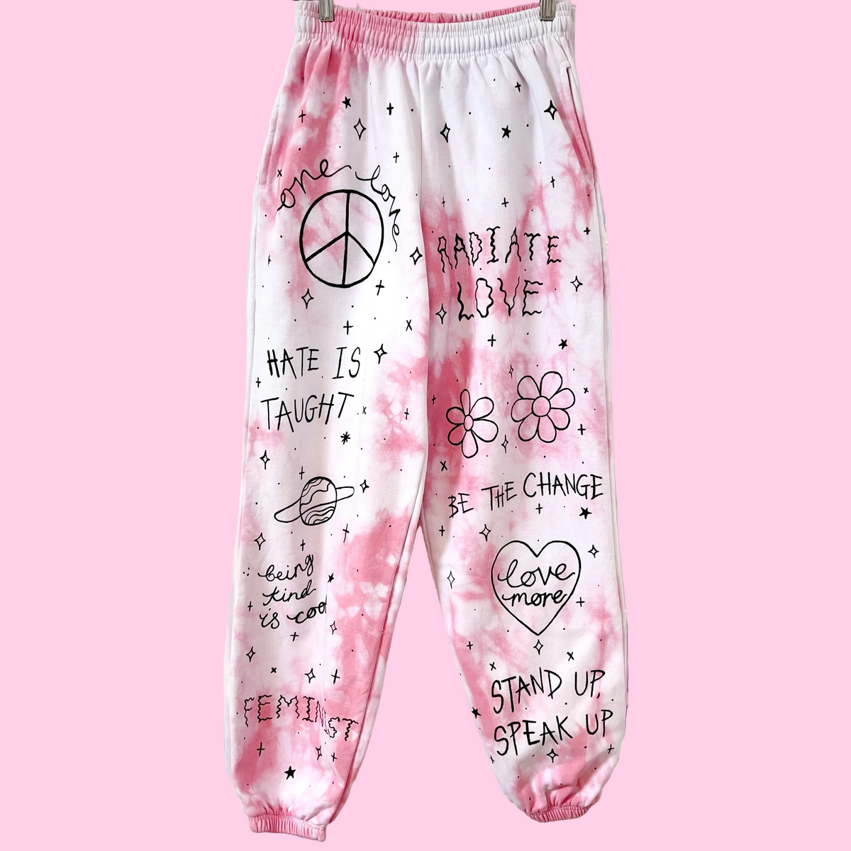 scrawl tie dye lounge pants