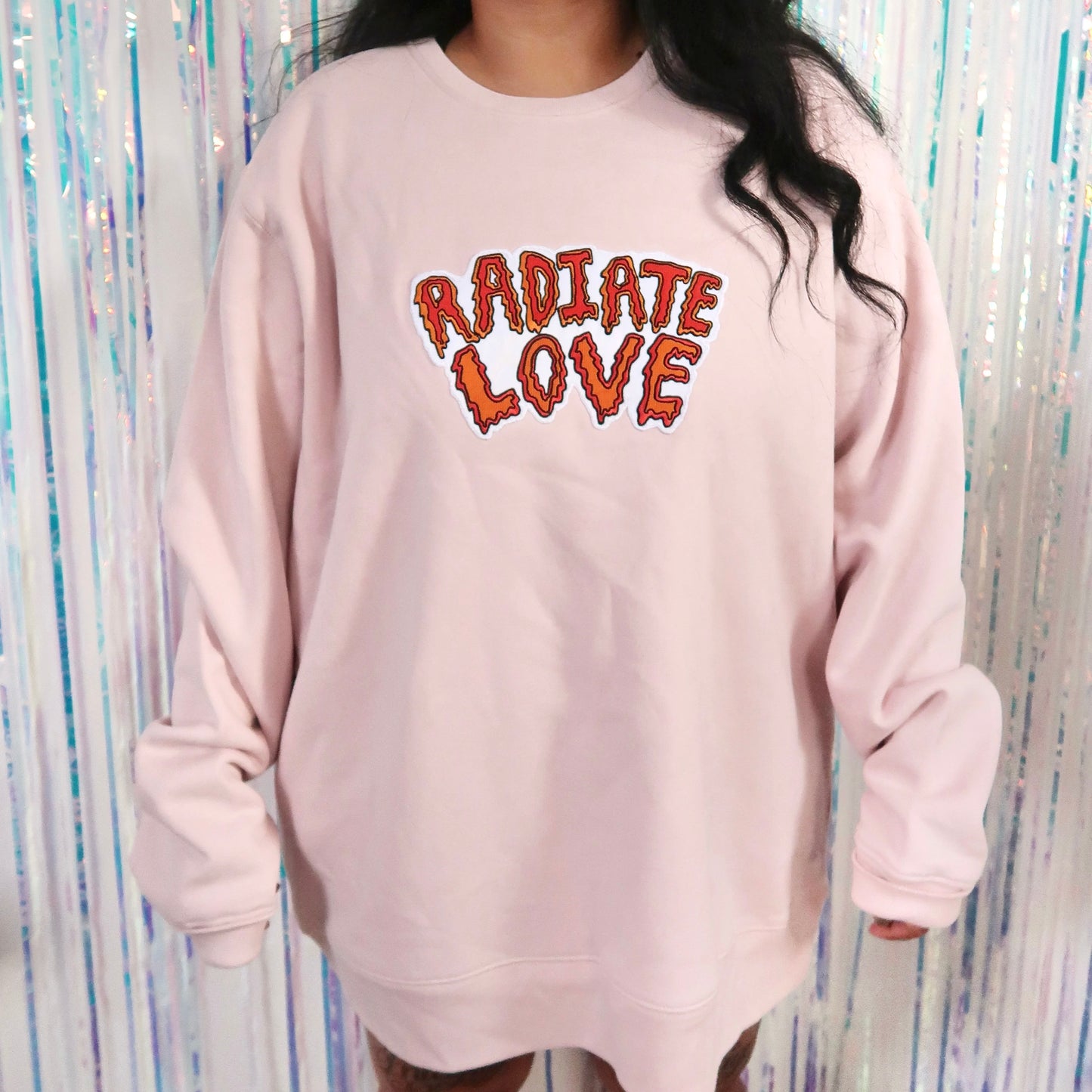radiate love embroidered sweatshirt - light pink