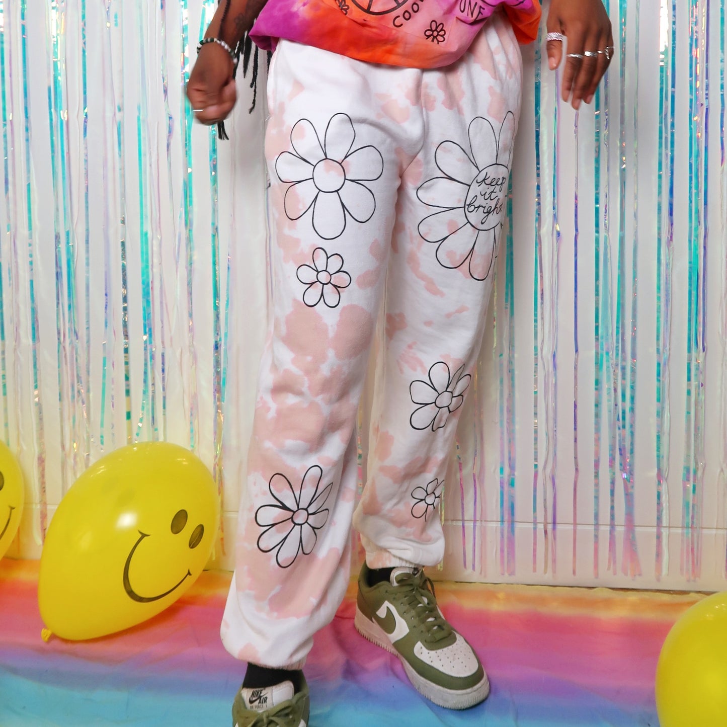 hippie heart tie dye lounge pants - peach