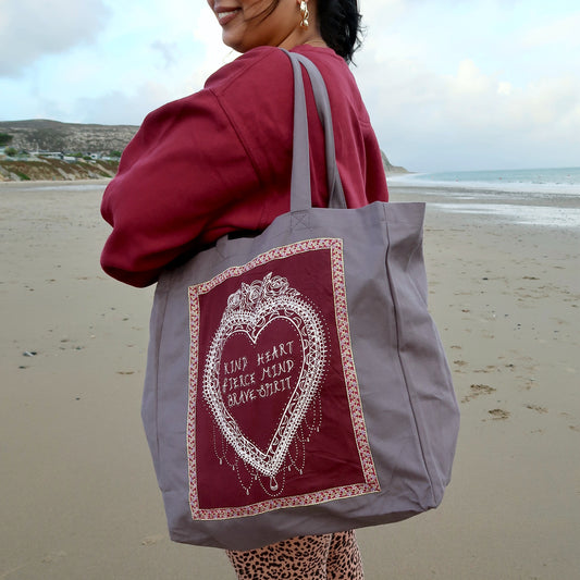 kind heart, fierce mind, brave spirit tote bag - burgundy