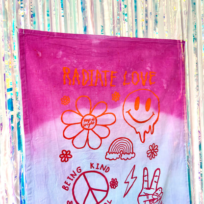 hippie heart tie dye wall hanging - slushie