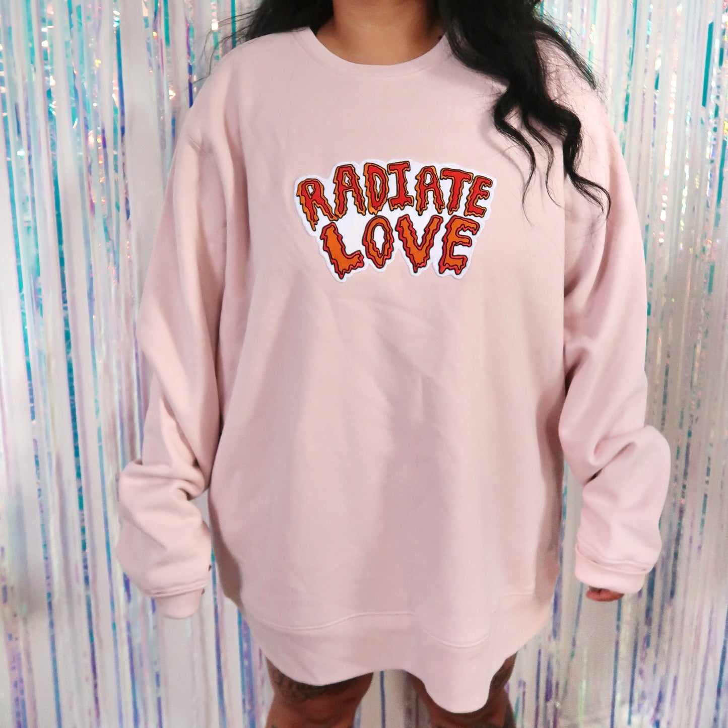 radiate love embroidered sweatshirt - light pink