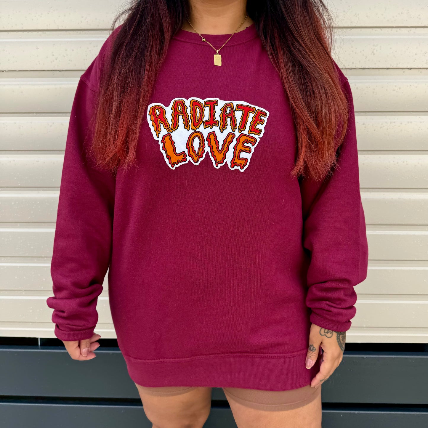 radiate love embroidered sweatshirt - burgundy