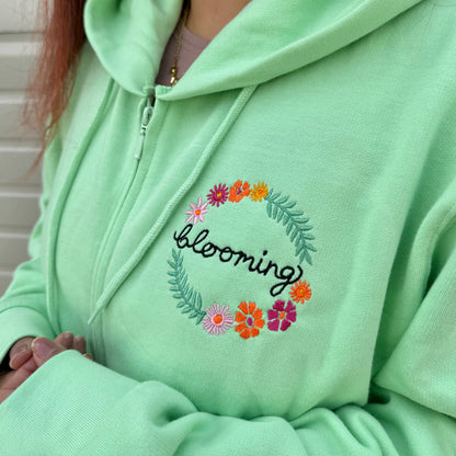 blooming embroidered zip-up hoodie - mint