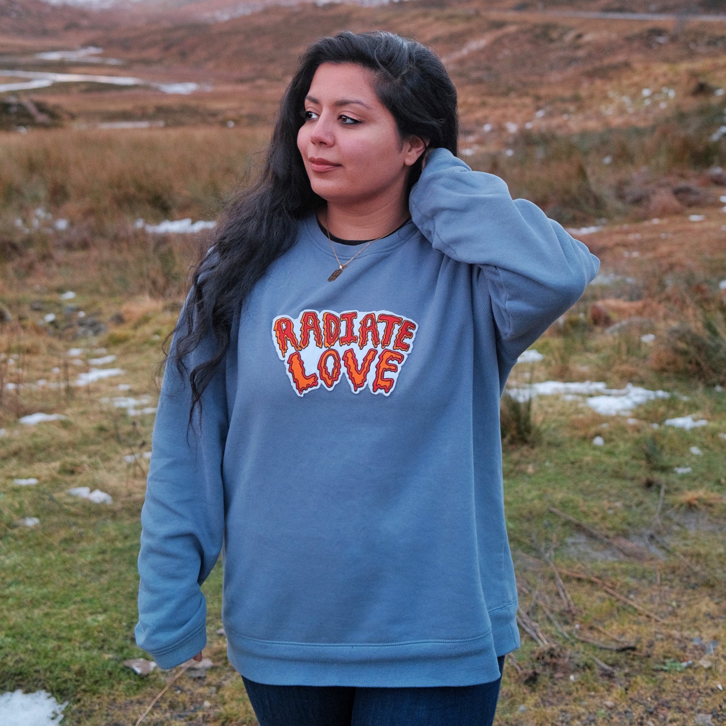 radiate love embroidered sweatshirt - dusky blue