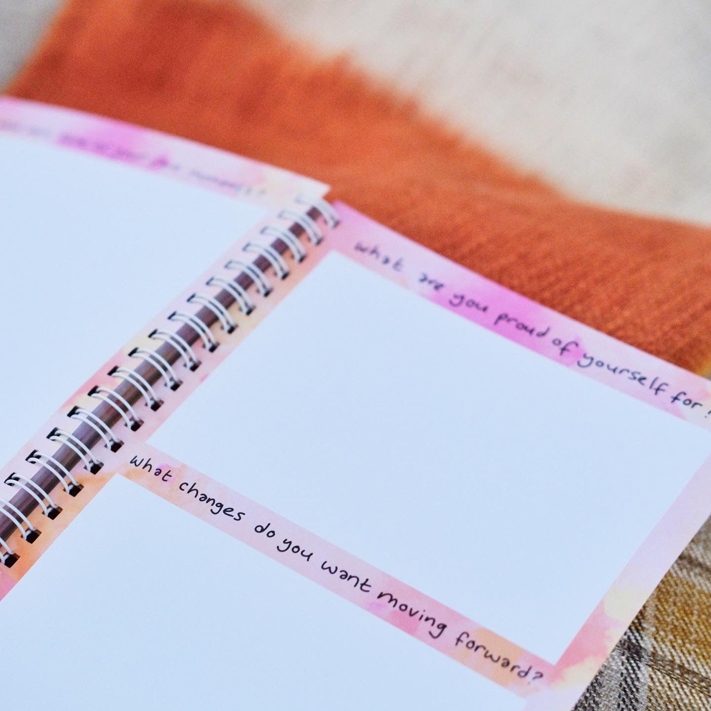 the keep it bright diary | dateless weekly planner