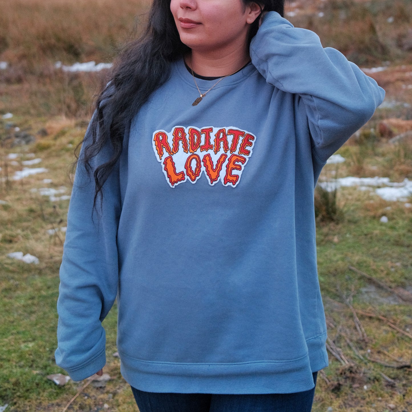 radiate love embroidered sweatshirt - dusky blue