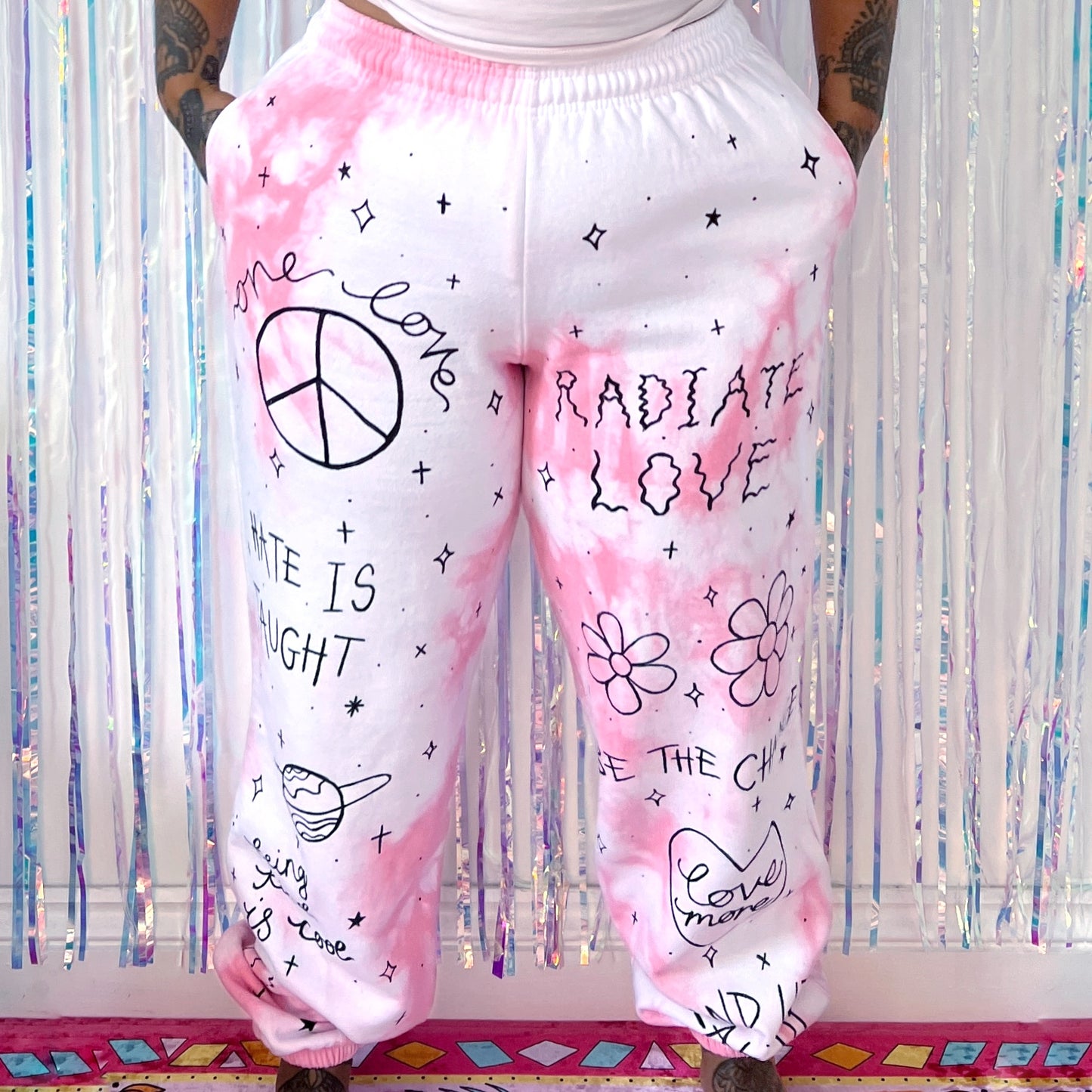scrawl tie dye lounge pants