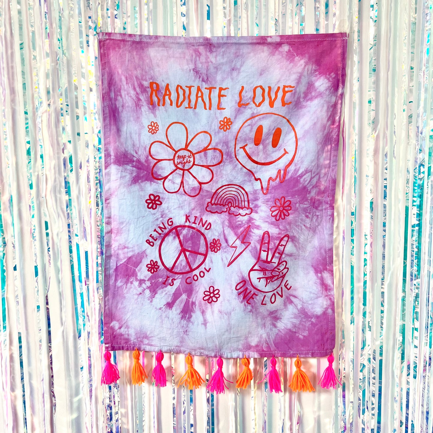 hippie heart tie dye wall hanging - daydream