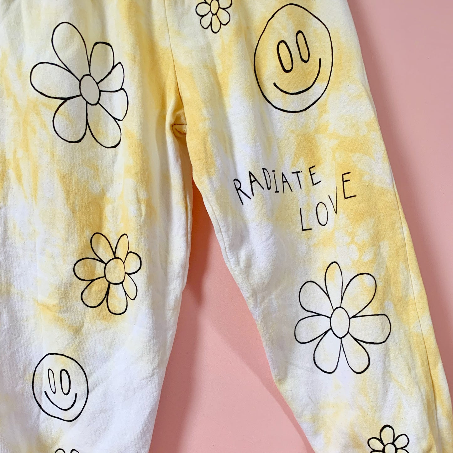 hippie heart tie dye lounge pants - yellow