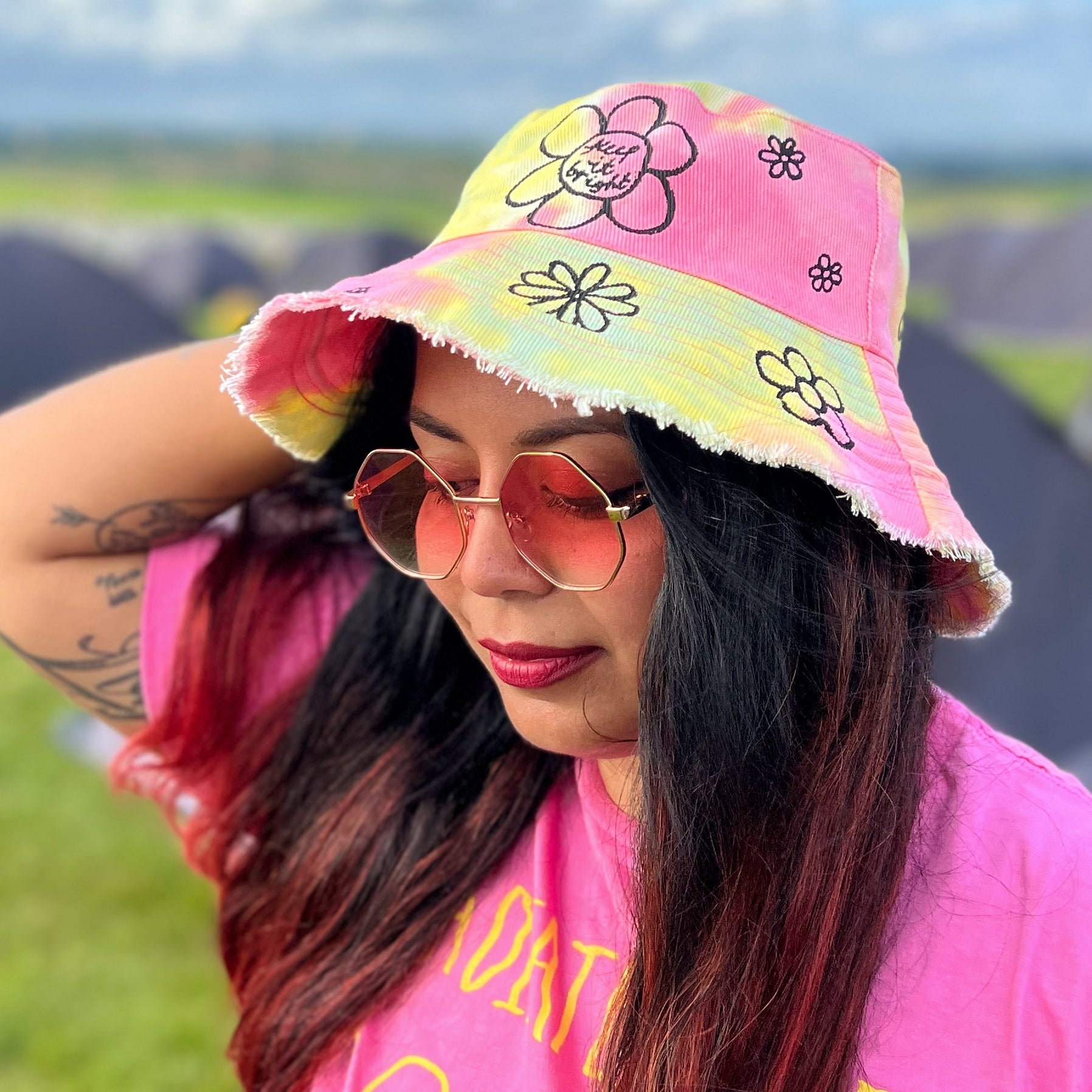 hippie heart bucket hat tie dye