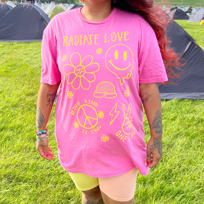 hippie heart t-shirt - hot pink