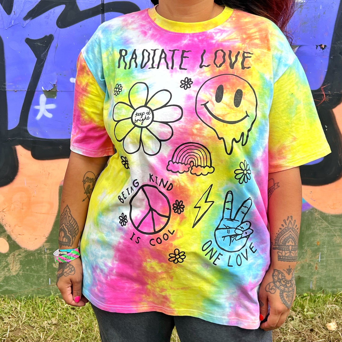 hippie heart tie-dye t-shirt - bright