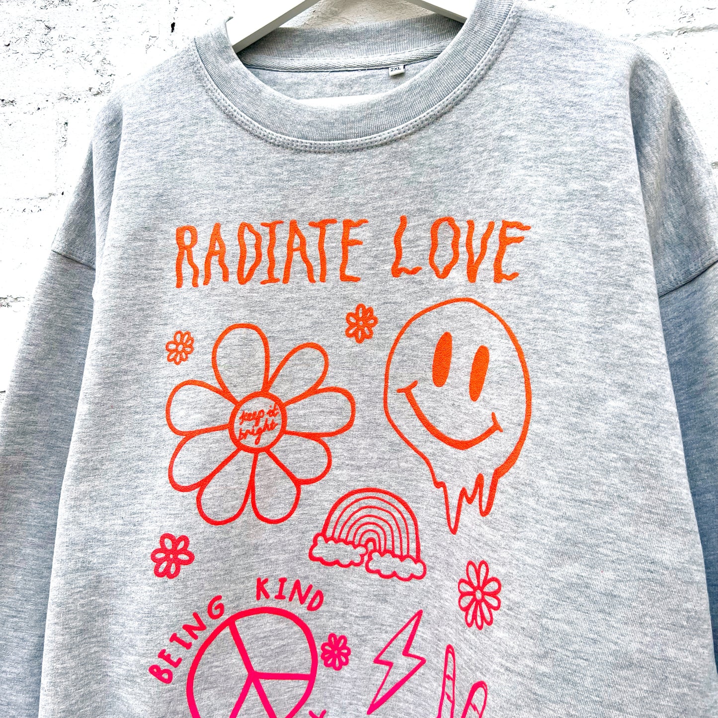 hippie heart sweatshirt - light grey