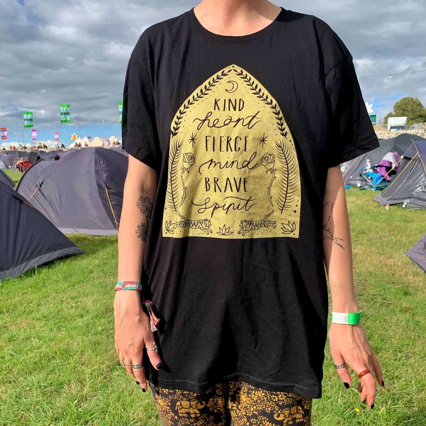 kind heart, fierce mind, brave spirit t-shirt - black & gold
