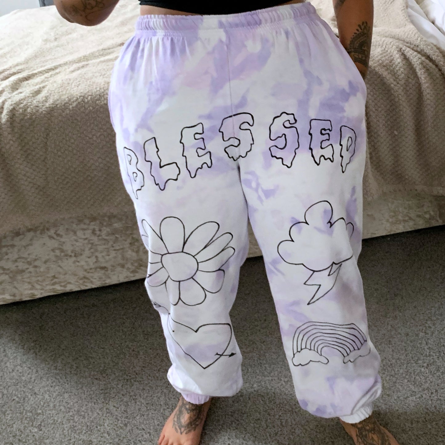 hippie heart tie dye lounge pants - lilac