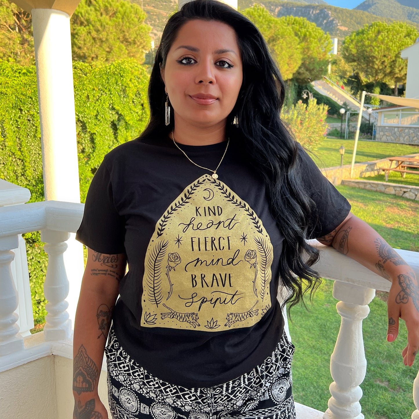kind heart, fierce mind, brave spirit t-shirt - black & gold