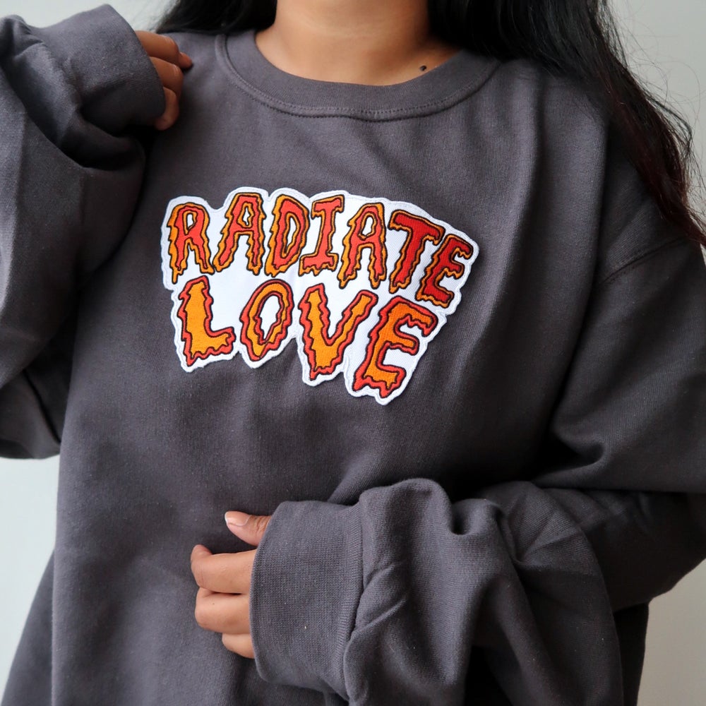 radiate love embroidered sweatshirt - dark grey